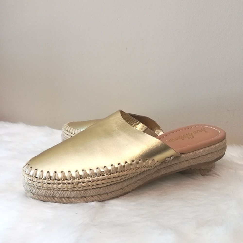 NWOT Sam Edelman Esprilladres Slides